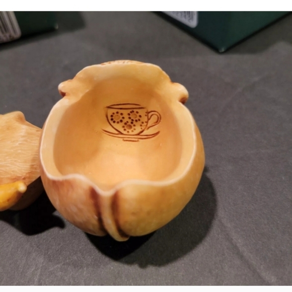 Harmony Kingdom Hardy the Bull Trinket Box artist Adam Binder - Picture 3 of 3